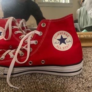 Women’s Size 8 Hightop Converse